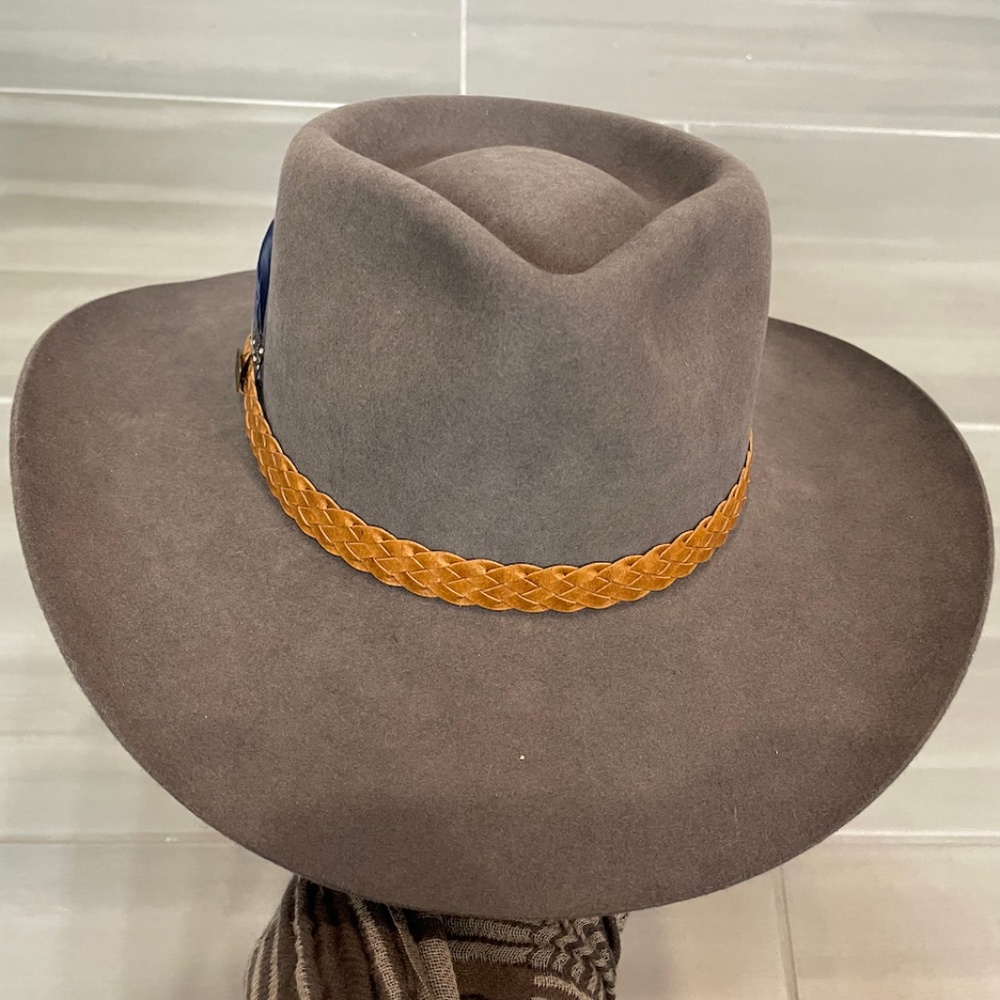 Akubra Snowy River Grey Size: 58